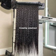 Load image into Gallery viewer, Kinky Straight Tape-In Extensions